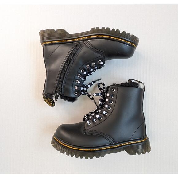 Dr. martens polkadot boots 9 Toddler - Picture 8 of 13